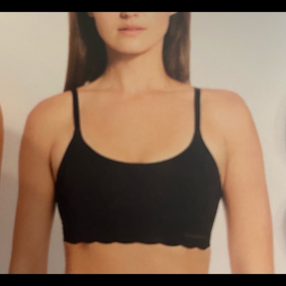 NWT Danskin Laser Cut Lounge Bras - Picture 3 of 4